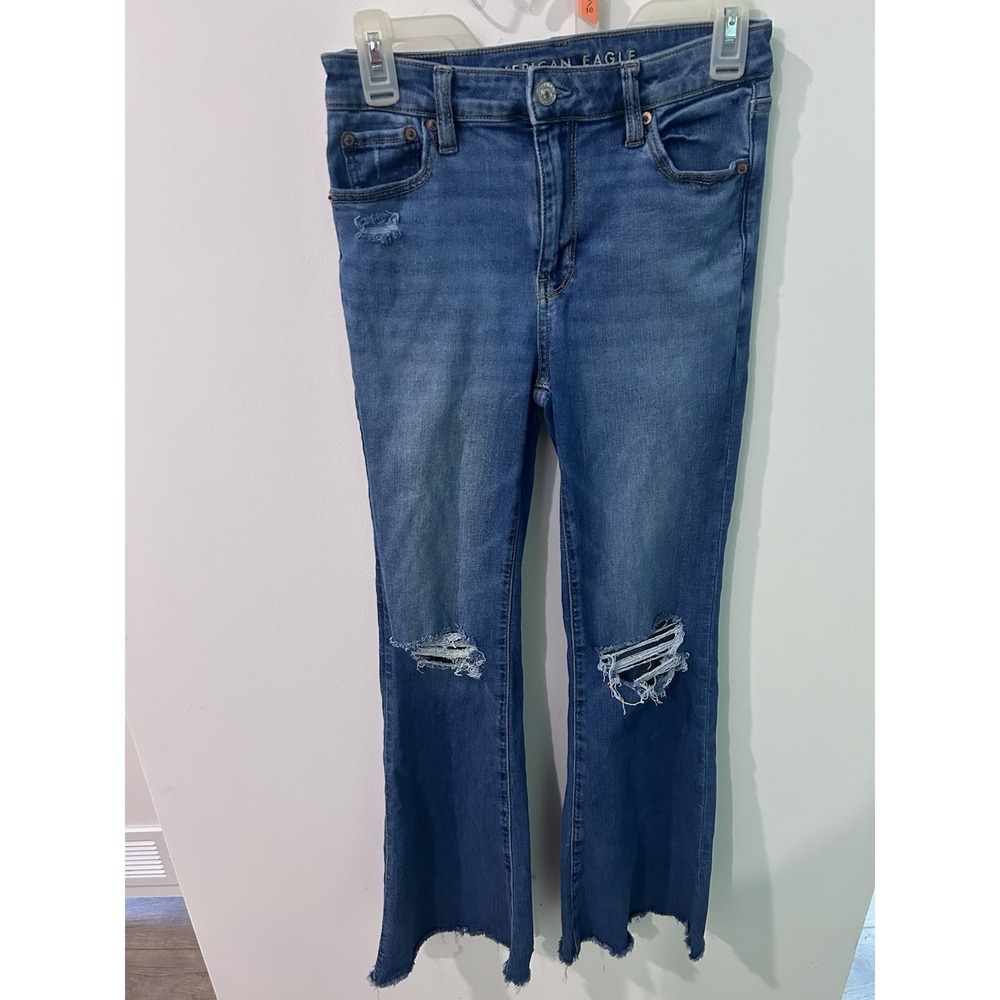 American Eagle Outfitters Women's Stretch Flared Jeans Size 2 Distressed